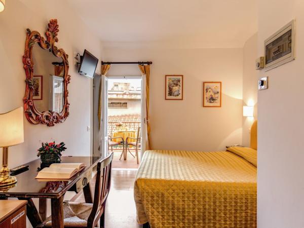 Hotel S.Giorgio & Olimpic : photo 4 de la chambre chambre double ou lits jumeaux classique avec balcon