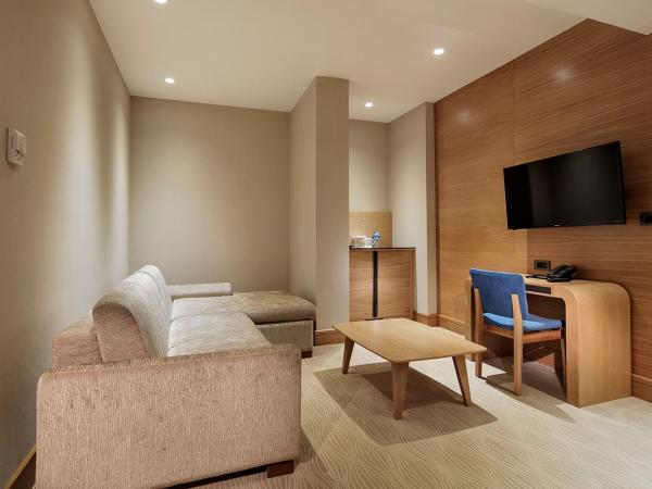 DoubleTree by Hilton Hotel Istanbul - Tuzla : photo 3 de la chambre suite junior