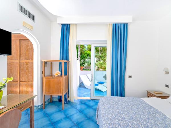 Hotel La Floridiana : photo 1 de la chambre chambre confort avec terrasse et vue sur village