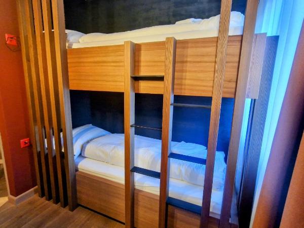 Amber Ski-in/out Hotel & Spa : photo 5 de la chambre chambre familiale