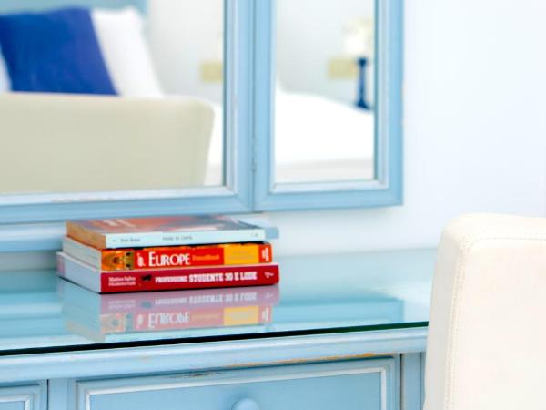 Hotel La Floridiana : photo 7 de la chambre chambre double ou lits jumeaux supérieure - vue sur mer