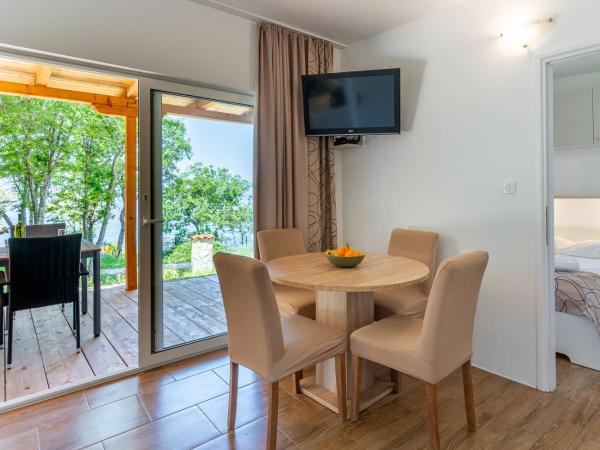 Camping Glavotok : photo 10 de la chambre villa - vue sur mer