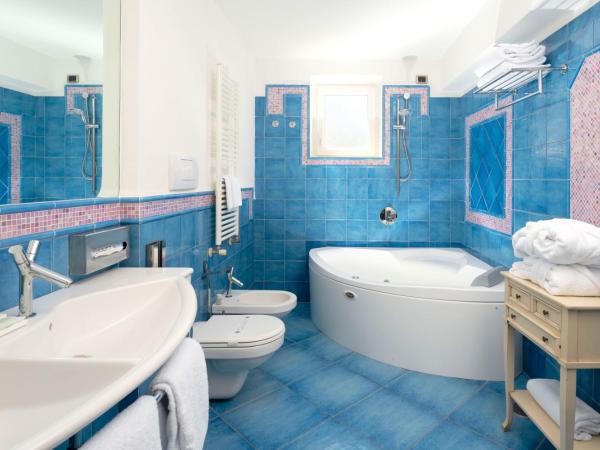 Hotel La Floridiana : photo 3 de la chambre hébergement supérieur deluxe avec balcon et vue sur mer - dernier Étage