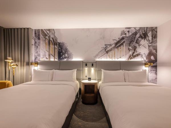 Hilton Québec : photo 4 de la chambre hébergement 2 lits queen-size - vue sur montagne