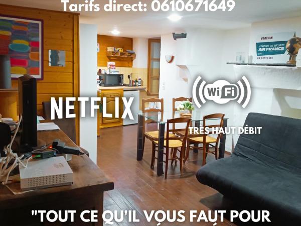 l'HYPERCENTRE : photo 2 de la chambre studio familial