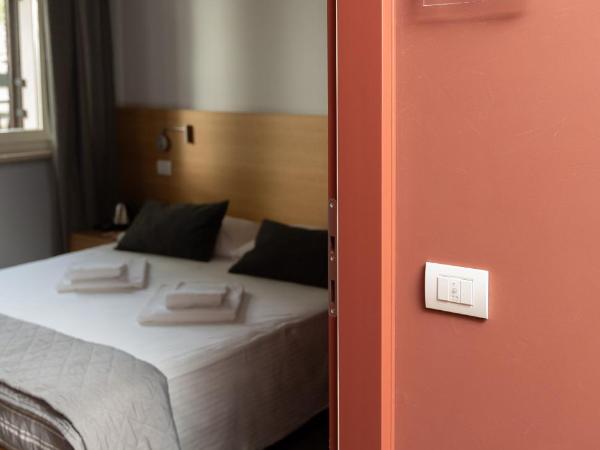 Bed and Bike Verona : photo 1 de la chambre chambre double ou lits jumeaux avec salle de bains privative