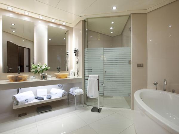 Las Arenas Balneario Resort : photo 8 de la chambre suite junior - vue sur mer