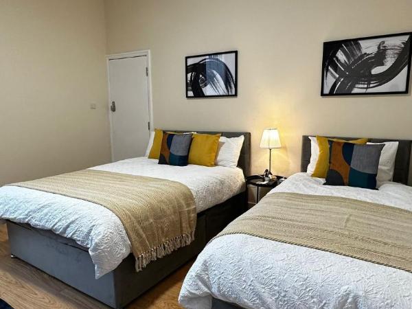 Willesden Guest Room 130 : photo 2 de la chambre chambre triple