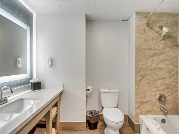 Clarion Inn Salt Lake City Airport : photo 2 de la chambre chambre 2 lits queen-size - non-fumeurs