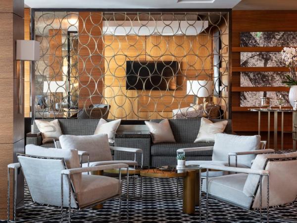 The Ritz-Carlton, Los Angeles L.A. Live : photo 7 de la chambre deluxe king, guest room, 1 king, club lounge access