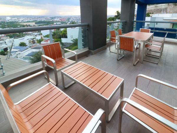 Holiday Inn Queretaro Zona Diamante, an IHG Hotel : photo 1 de la chambre suite lit king-size