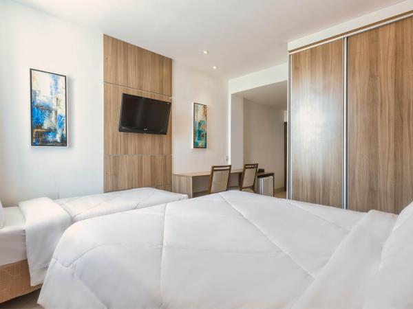 DOM Barra Hotel : photo 2 de la chambre chambre triple supérieure