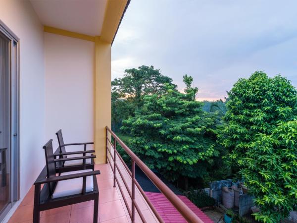 Lanta Thip House by Swiss-Belhotel - SHA Plus : photo 5 de la chambre chambre lits jumeaux supérieure