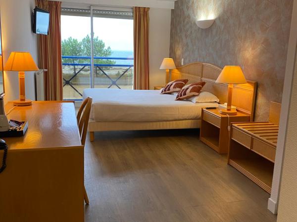 Hôtel Édenia - Spa Estime&Sens : photo 4 de la chambre chambre double - vue sur mer