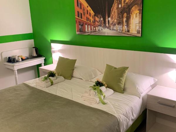 Bed End Breakfast Mary's Tower : photo 5 de la chambre chambre double ou lits jumeaux avec salle de bains privative