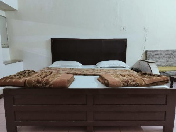 Hotel Rawat : photo 2 de la chambre chambre double