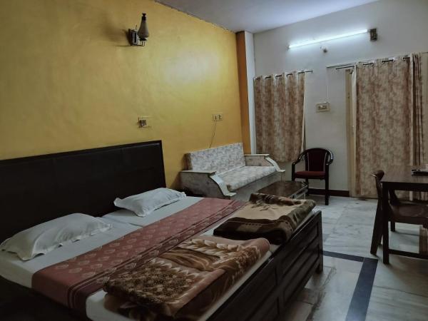 Hotel Rawat : photo 8 de la chambre chambre double deluxe