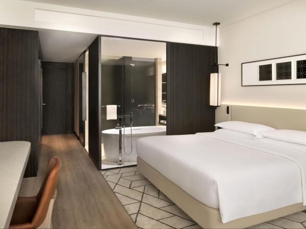 Sheraton Grand Hotel, Dubai : photo 4 de la chambre chambre lit king-size deluxe