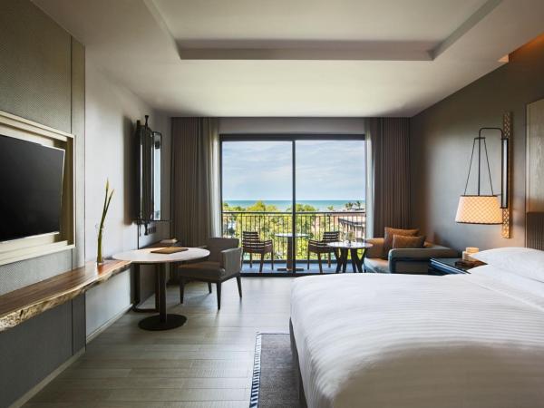 Hua Hin Marriott Resort and Spa : photo 1 de la chambre chambre lit king-size deluxe - vue sur mer