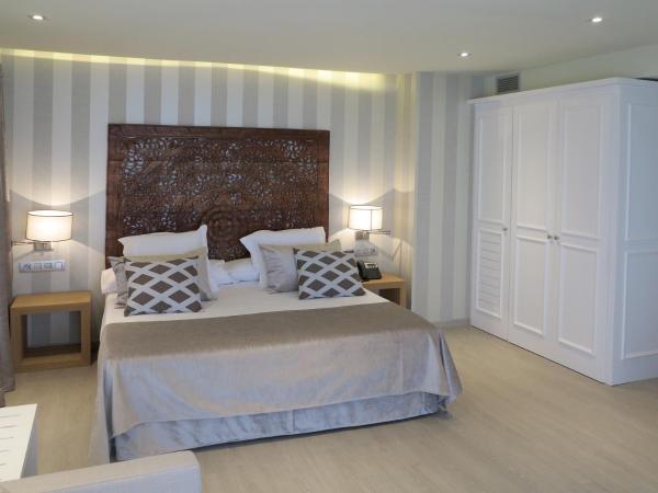 Serennia Exclusive Rooms : photo 3 de la chambre suite avec baignoire spa - vue sur ville 