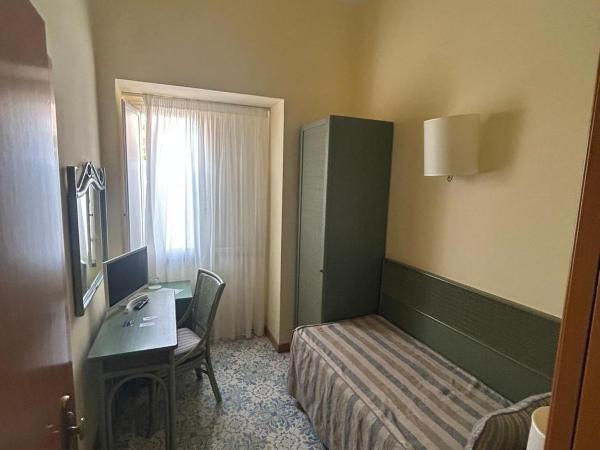 Hotel Villa Maria : photo 1 de la chambre chambre simple