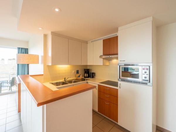 Vayamundo Oostende - Apartments : photo 2 de la chambre appartement confort xl - vue sur ville