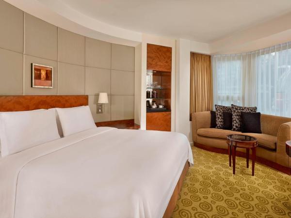 The Park Tower Knightsbridge, a Luxury Collection Hotel, London : photo 1 de la chambre chambre lit king-size classique