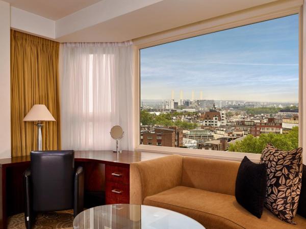The Park Tower Knightsbridge, a Luxury Collection Hotel, London : photo 2 de la chambre chambre exécutive avec 1 lit king-size - vue sur ville