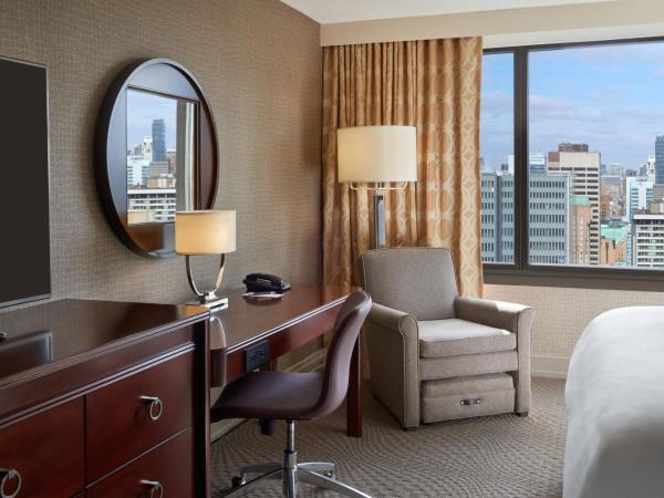 Sheraton Centre Toronto Hotel : photo 5 de la chambre chambre 1 lit queen-size