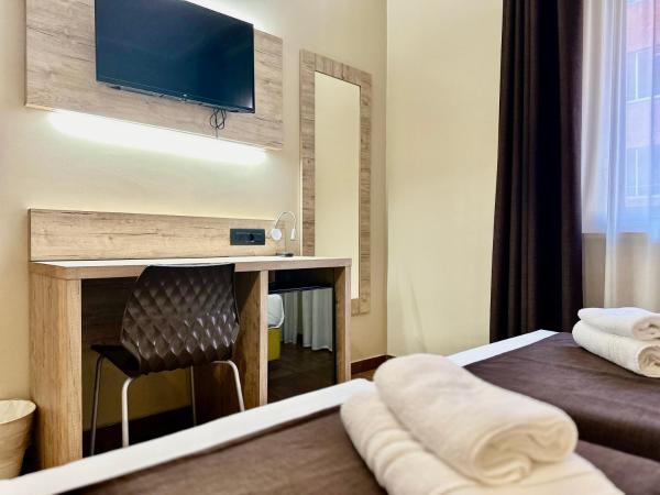 Hotel Giacosa : photo 2 de la chambre chambre triple - accessible aux personnes à mobilité réduite