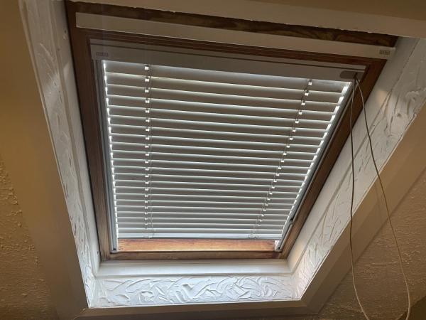 Emerald Residence : photo 7 de la chambre chambre triple basique avec salle de bains commune