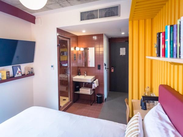 JOST Hôtel Le Havre Centre Gare : photo 4 de la chambre chambre double standard