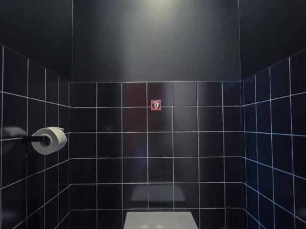 JOST Hôtel Le Havre Centre Gare : photo 7 de la chambre chambre supérieure lit queen-size