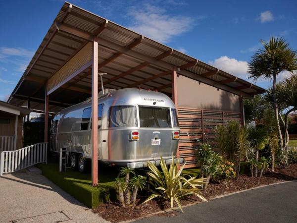 Brisbane Holiday Village : photo 3 de la chambre airstream caravan glamping