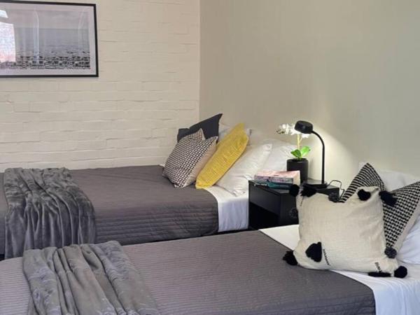 Falcon Lodge : photo 1 de la chambre chambre triple standard