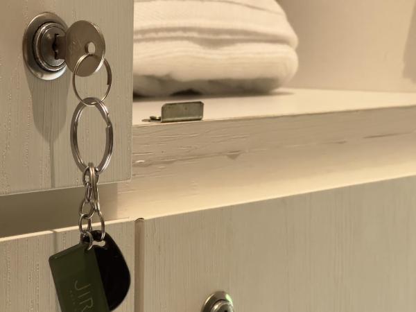 Jiran Hostel Kota Kinabalu : photo 3 de la chambre dortoir pour femmes 4 lits