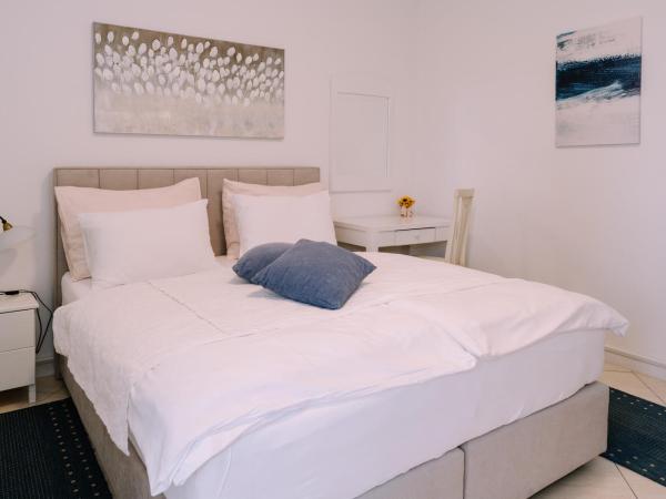 Hotel Abalone : photo 6 de la chambre chambre double - vue sur mer