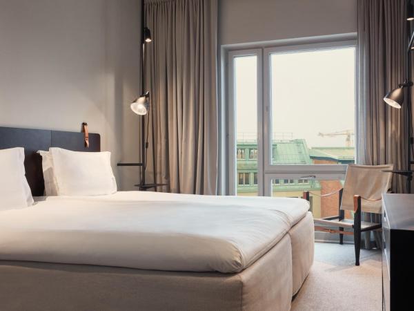 Blique by Nobis, Stockholm, a Member of Design Hotels™ : photo 1 de la chambre chambre double lit king-size blique's