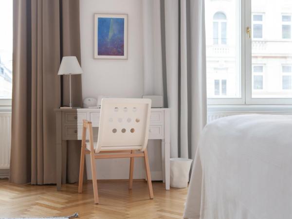 Small Luxury Hotel Altstadt Vienna : photo 5 de la chambre suite spacieuse