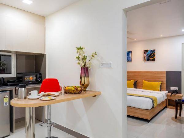 Eminent Suites and Apartments : photo 4 de la chambre suite deluxe