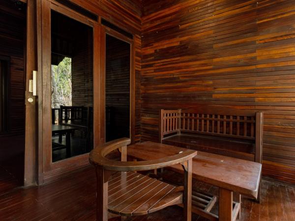 RedDoorz Resort @ Taman Wisata Mangrove : photo 8 de la chambre chambre double
