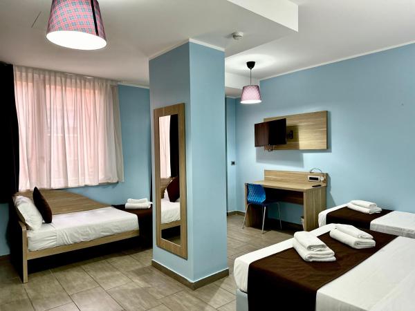 Hotel Giacosa : photo 2 de la chambre chambre quadruple standard