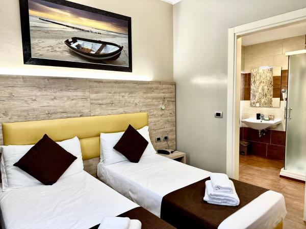Hotel Giacosa : photo 7 de la chambre chambre lits jumeaux spacieuse