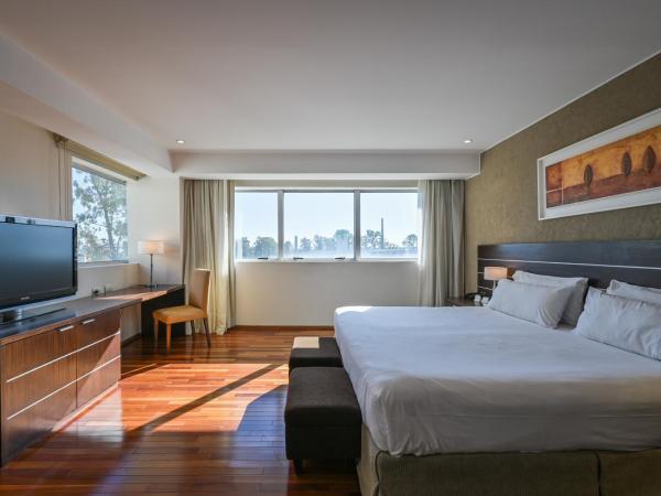 Orfeo Suites Cordoba : photo 4 de la chambre suite supérieure 