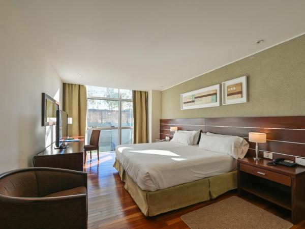 Orfeo Suites Cordoba : photo 3 de la chambre appartement supérieur