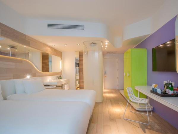 voco Milan-Fiere, an IHG Hotel : photo 2 de la chambre chambre lits jumeaux standard
