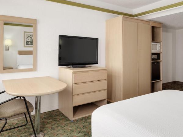 Hotel Monterrey Macroplaza : photo 3 de la chambre chambre double standard