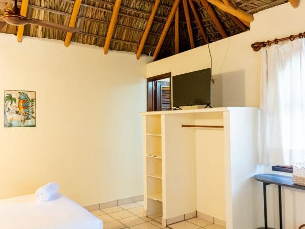 Esencia Puerto Escondido : photo 1 de la chambre chambre triple