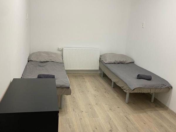 Apartamenty Glebowa 26 : photo 5 de la chambre chambre double avec salle de bains commune