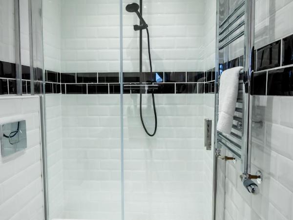 SO-LUX : photo 10 de la chambre chambre triple